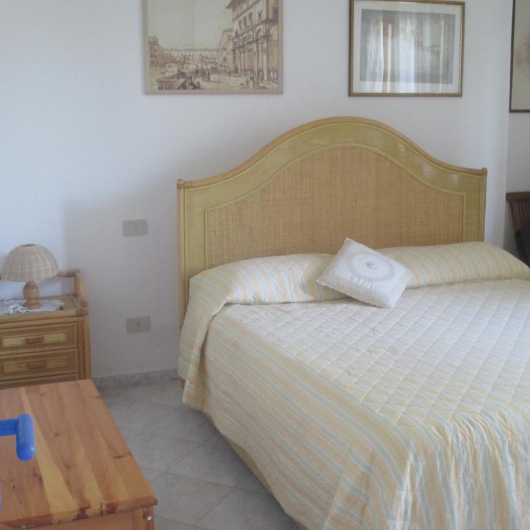 Residence Le Rose Marina Di Bibbona Exterior photo